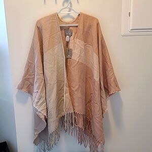 Soia & Kyo pink and beige cozy shawl